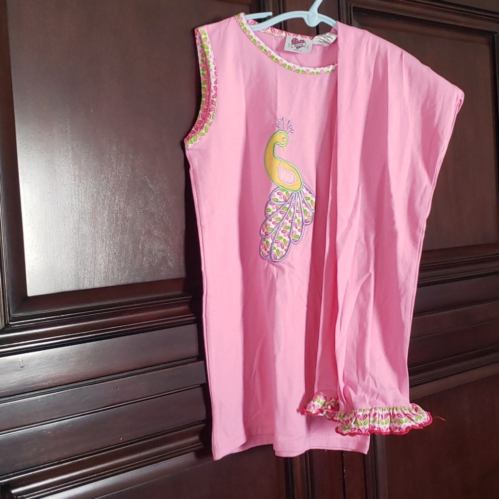 Ann Loren pink tank/pant set with peacock/ruffles